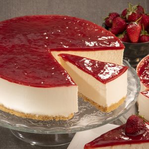 Brenell Desserts - Strawberry Cheesecake 24cm